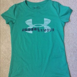 Women’s teal XS under armour shirt